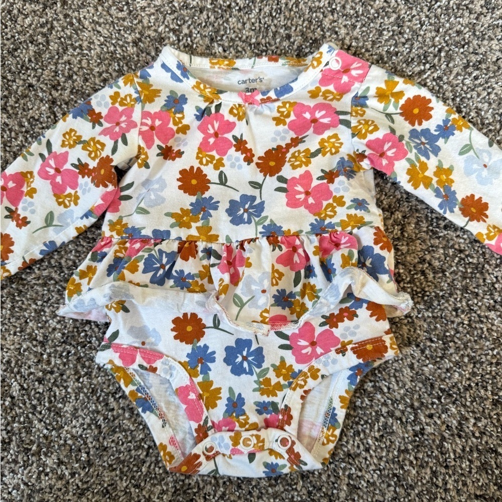 Baby Girl Carter's Floral Long Sleeve Bodysuit - Pink, Blue, Brown Size 0-3mo